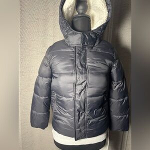 Abercrombie & Fitch White Sherpa Jacket Kids black puffer great condition
